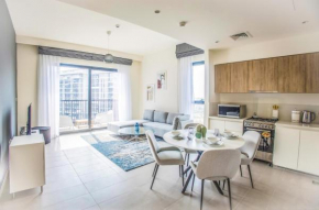 Elite LUX Holiday Homes - Upscale & Stylish 2BR in Dubai Hills